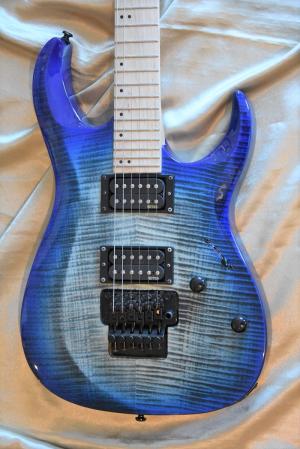 Cort - X300 BLUE BURST année 2018 

