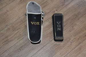 Vox - WAH V-847 
