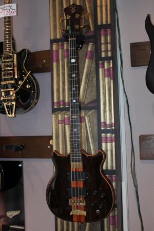 Alembic - Stanley Clarke Deluxe  Ziricote
