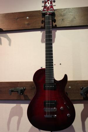 Vigier - GV Wood P90 Burgundy Fade
