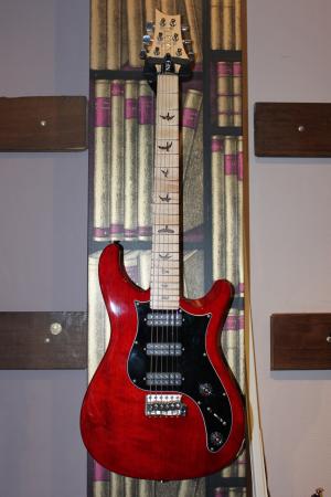 PRS - NF3 Vintage Cherry
