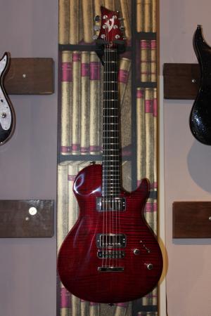 Vigier - GV Wood  Burgundy Fade
