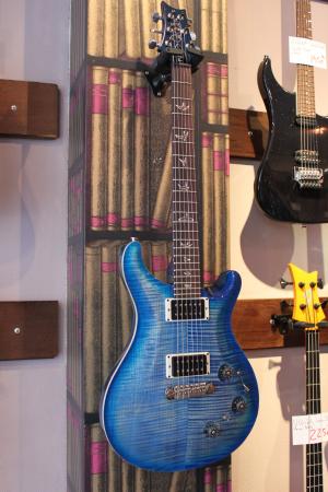 PRS - P22 Faded Blue Burst
