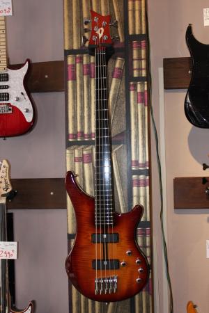 Vigier -  Amber
