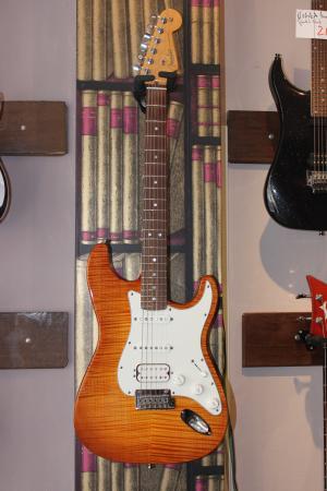 Fender - Select stratocaster Antique Burst
