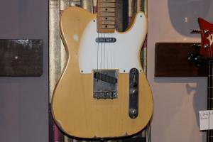 Fender - Tele Road Worn 50 blond
