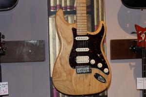 Fender - American Deluxe - Stratocaster Deluxe HSS Natural  1998
