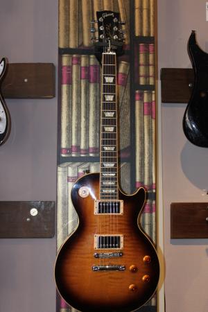 Gibson - Les Paul Standard 2008 Tobacco Sunburst
