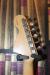 		Fender - Artist Signature - Bonnie Raitt  1995 Sunburst 2 tons
		