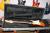 		Fender - Artist Signature - Bonnie Raitt  1995 Sunburst 2 tons
		
