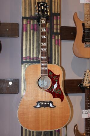 Gibson - DOVE 2011 Natural
