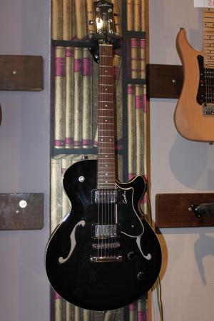 Godin -  Trans Black
