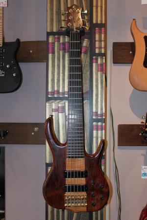 KEN SMITH - BSR Pro Elite 6 cordes 
