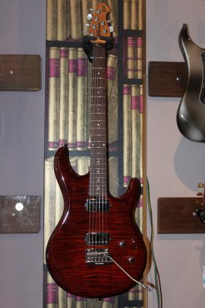 Musicman - Luke III HH BFR Hazel Burst Flame
