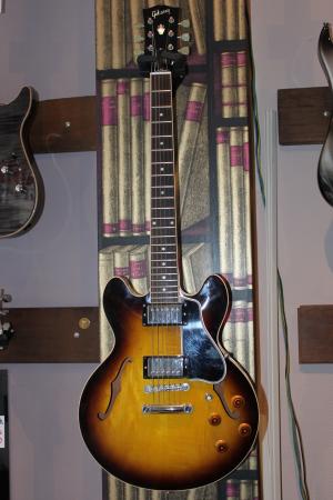 Gibson - CS 336 Tobacco Sunburst
