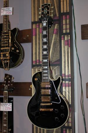 Gibson - Custom Shop Les Paul Custom 1957  3-Pickups 20th Anniversar Black Beauty
