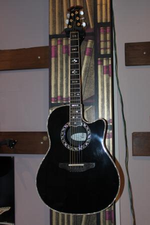 Ovation - Al Di Meola 2004 Black
