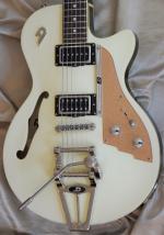 DUESENBERG STARPLAYER TV VINTAGE WHITE