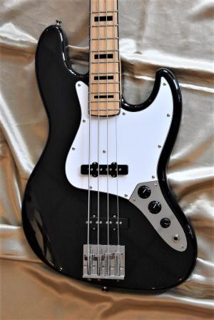 Fender -  
