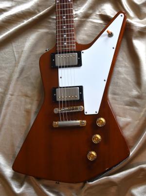 Fernandes - EX-80 EXPLORER ERIC  CLAPTON   MIJ 
