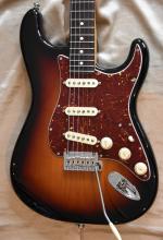 Fender AM Pro II Strat 3TSB anne 2022