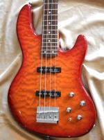 Fender JAZZ BASS 24  anne 2005