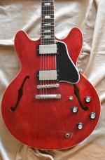 Gibson ES 335 R 1963 50 TH  VOS anne 2013