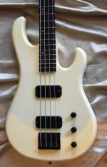 Gibson gibson bass IV ann�e 1987 