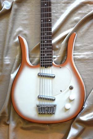 JERRY JONES - LONG HORN BASS 6  COPPER BURST  
