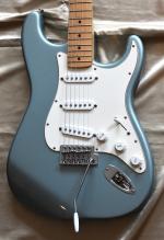 Fender STRATOCASTER Blue Agave MIM ann�e 2003