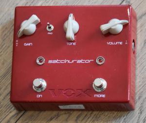 Vox - SATCHURATOR  SATRIANI  
