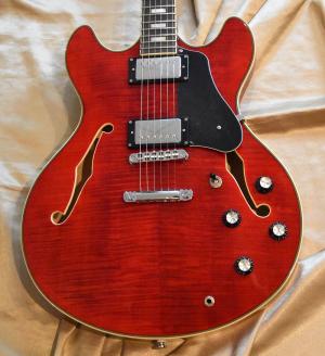 SIRE - LARRY CARLTON H7  THROUGH RED 
